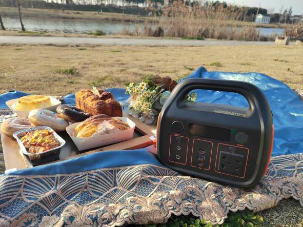 système d'alimentation portatif de 1000W rv pour le stockage de l'énergie de ménage 4