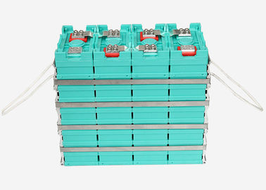 Bon prix Installation de batterie d'ion de lithium Lifepo4 pour la longue durée de vie à la maison d'énergie solaire en ligne