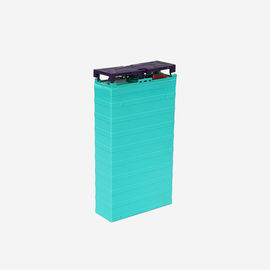 Bon prix Batterie du connecteur 48v 100ah Lifep04 de barre omnibus 2 ans de garantie en ligne