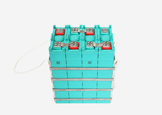 Bon prix batterie au lithium de 5kw 6kw 10kw 48v pour les systèmes solaires en ligne