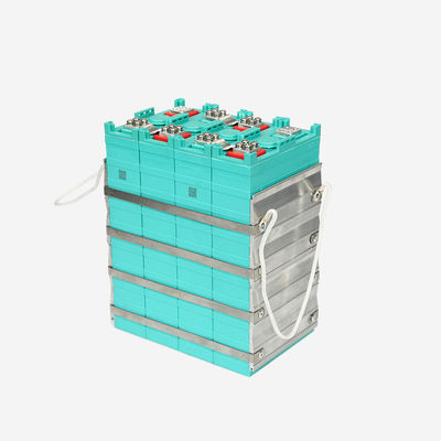Bon prix Boîtier en plastique de Li Ion Battery Lifepo 4 12v 100ah pour remplacer la batterie au plomb en ligne